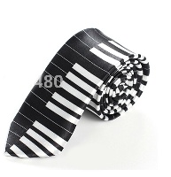 Cravate - Touches de Piano Noir